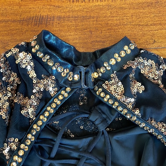Custom Details  Dancewear competition leotard. Fits size CM-AXS - Picture 7 of 13
